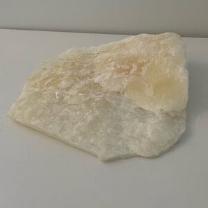 Natural White and Pale Yellow Raw Stone Slab